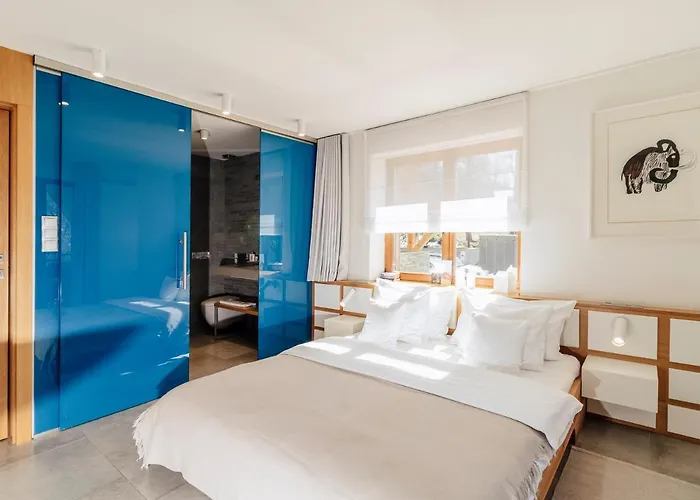 Zimowy Boutique - Adults Only Vege